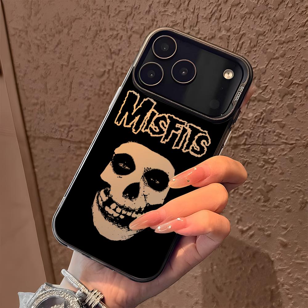 Чехол Misfits для iPhone 17 16 – обзор и цена Phone Cases Rugged